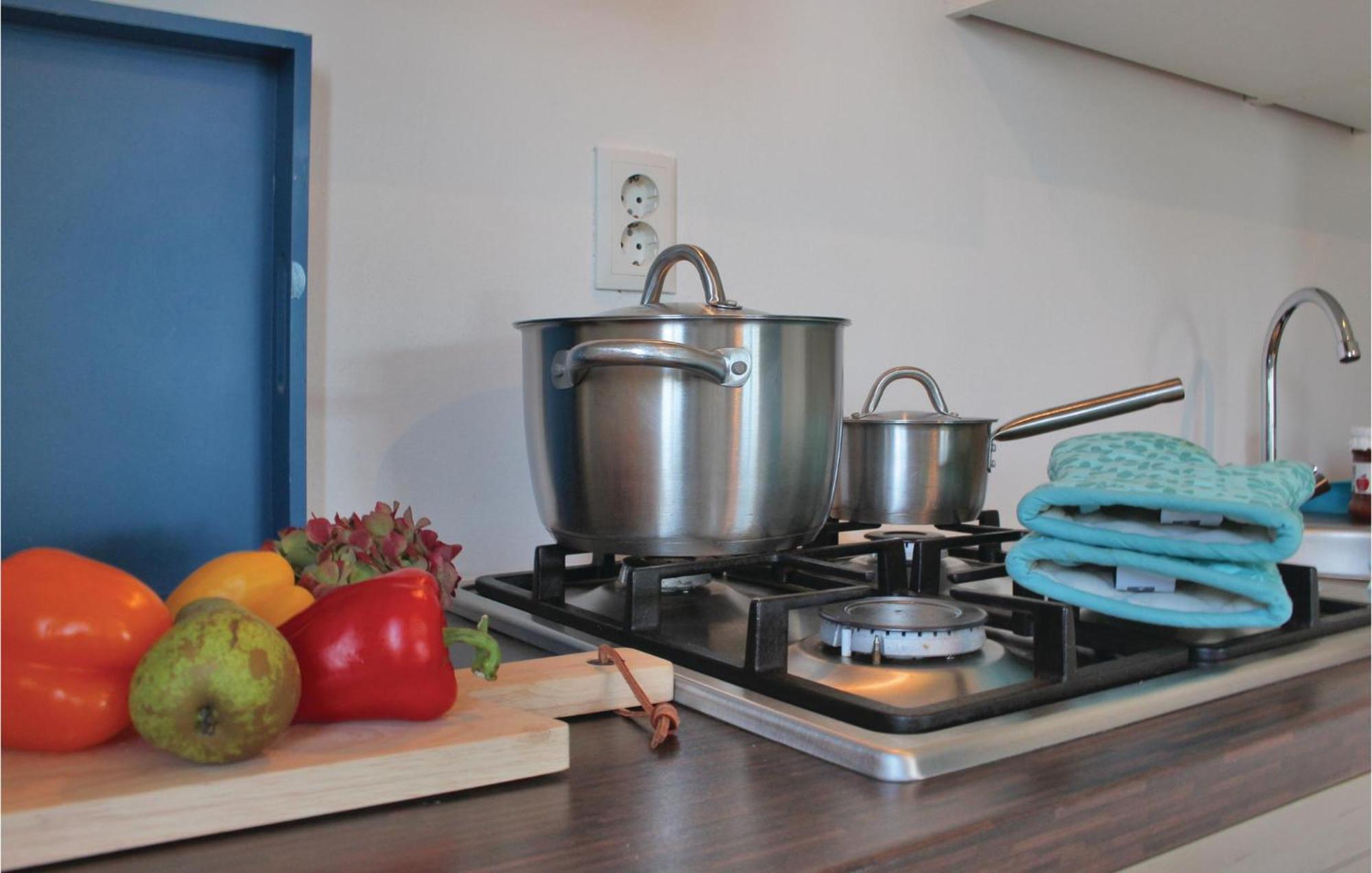 Beautiful Home In Breukelen With Wifi Екстер'єр фото